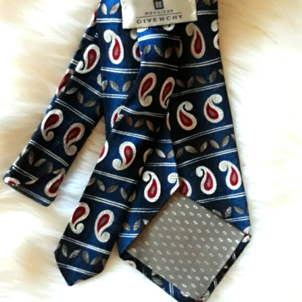 Monsieur Givenchy Silk Tie